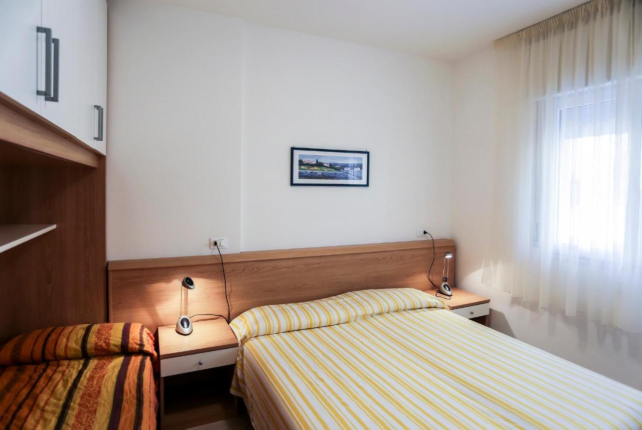 Ca' Mira Apartments カオルレ エクステリア 写真